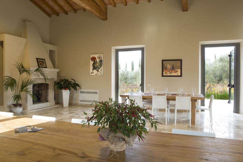 Agriturismo Tra Gli Ulivi, Chiappini Winery Bolgheri Exterior photo